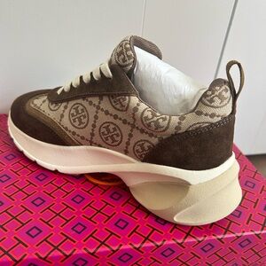 Tory Burch good luck trainer